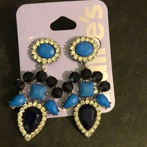 New Claire’s 2” earrings dark blue & medium blue